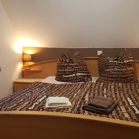 Landgasthof Nesselbach 3*