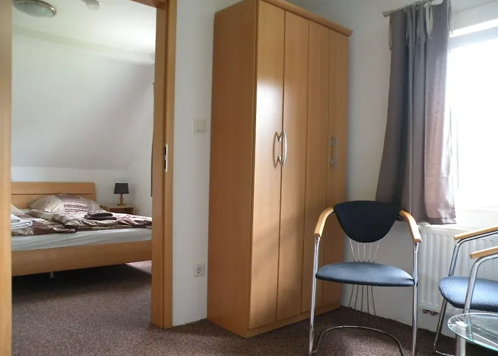 Landgasthof Nesselbach Konukevi 3*