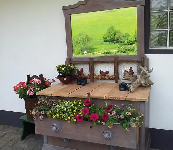 Konukevi Landgasthof Nesselbach