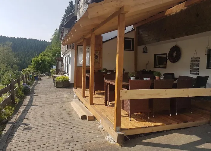 Landgasthof Nesselbach בית הארחה